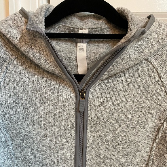 Lululemon Fleece - Picture 2 of 7